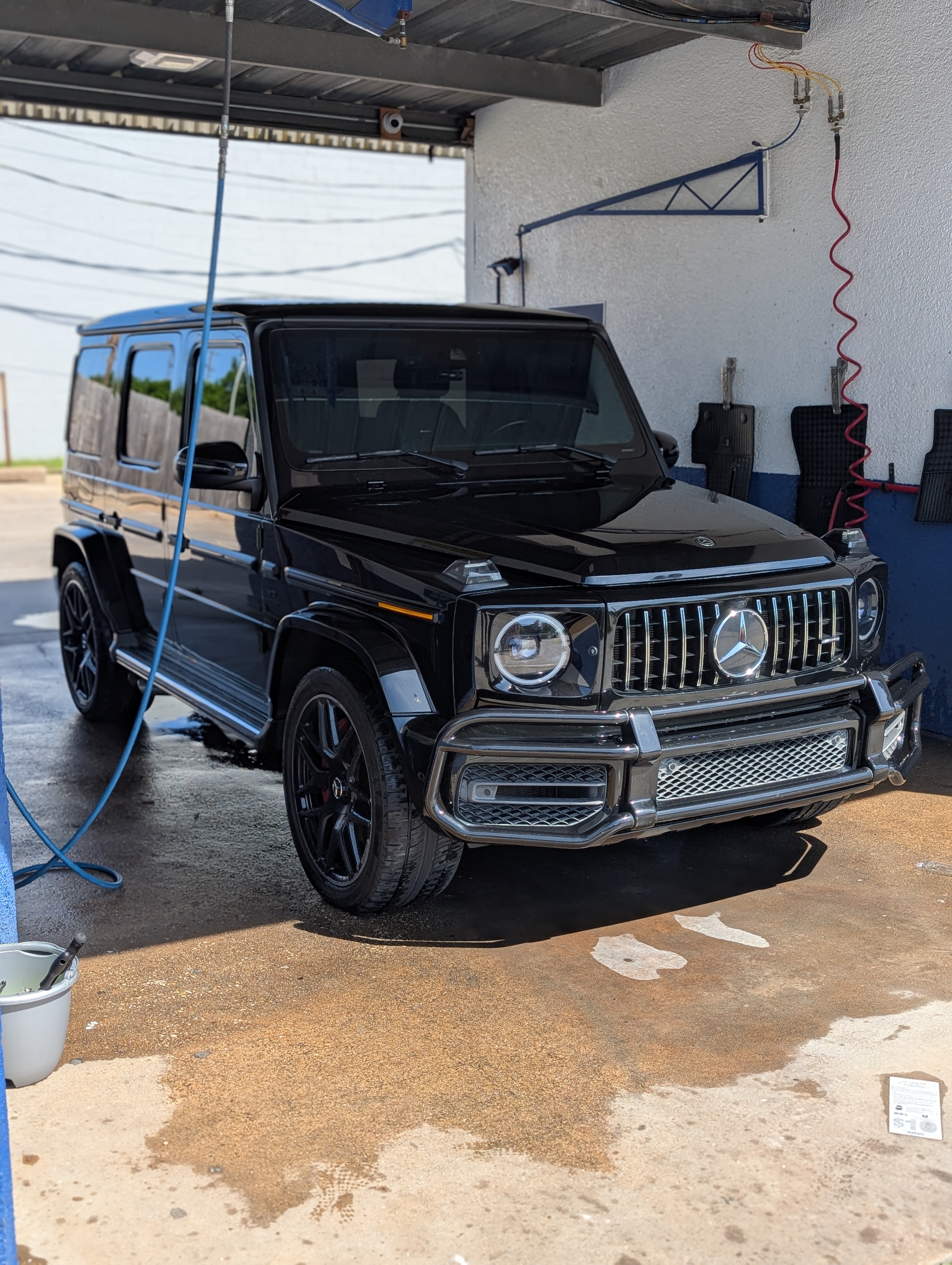 Mercedes G-Wagon at Spartan Suds