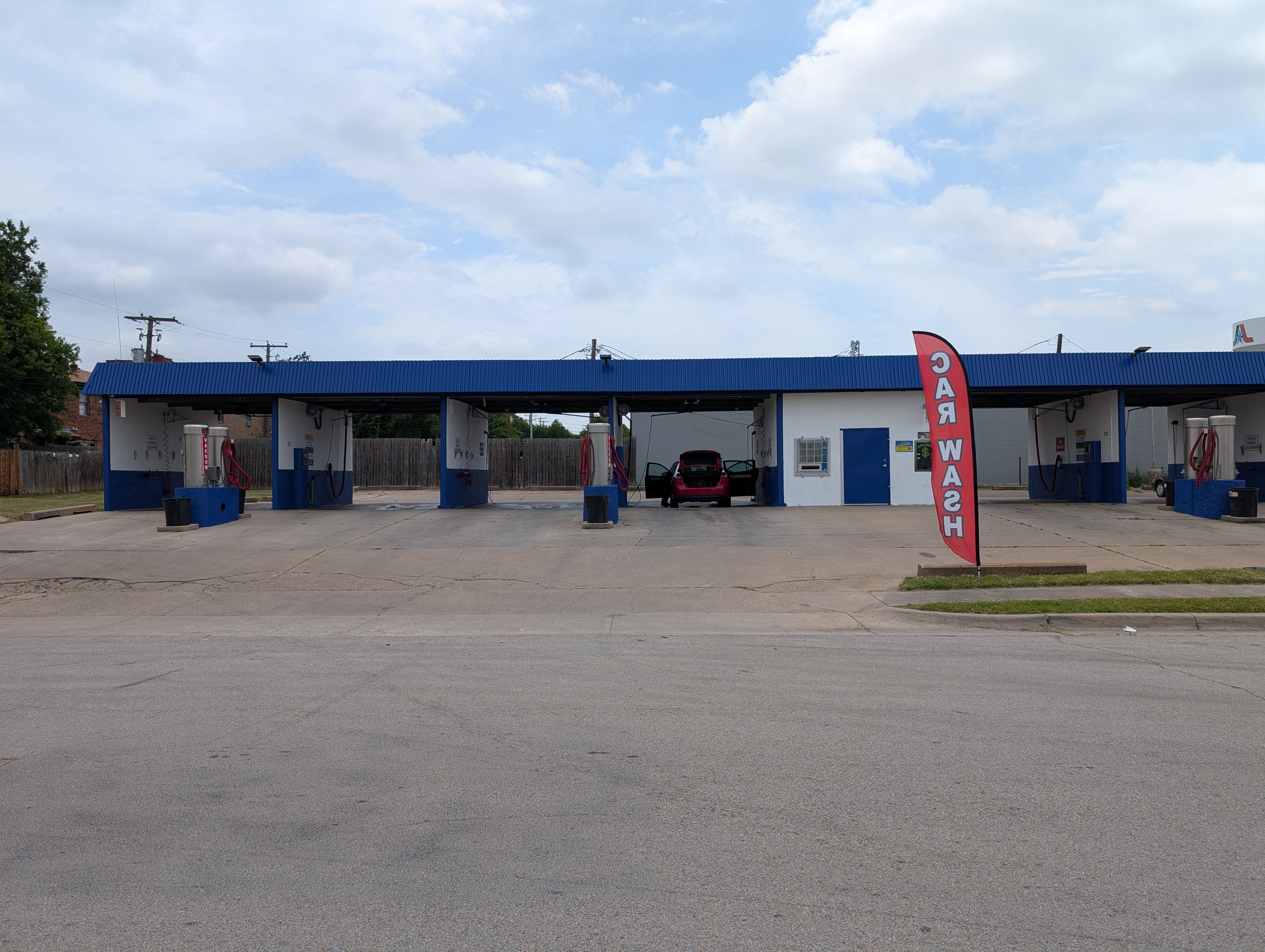 Spartan Suds car wash exterior